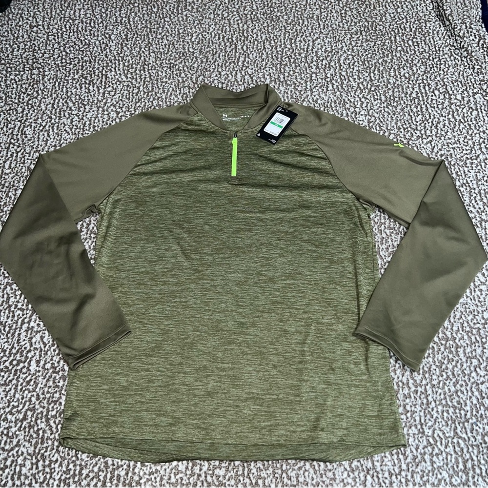 NWT UA shirt